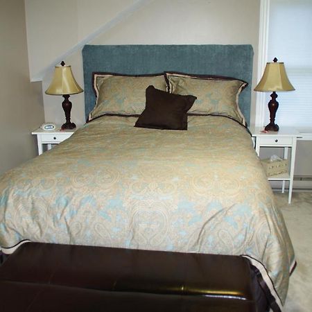 Angel House Bed And Breakfast Creemore Ruang foto